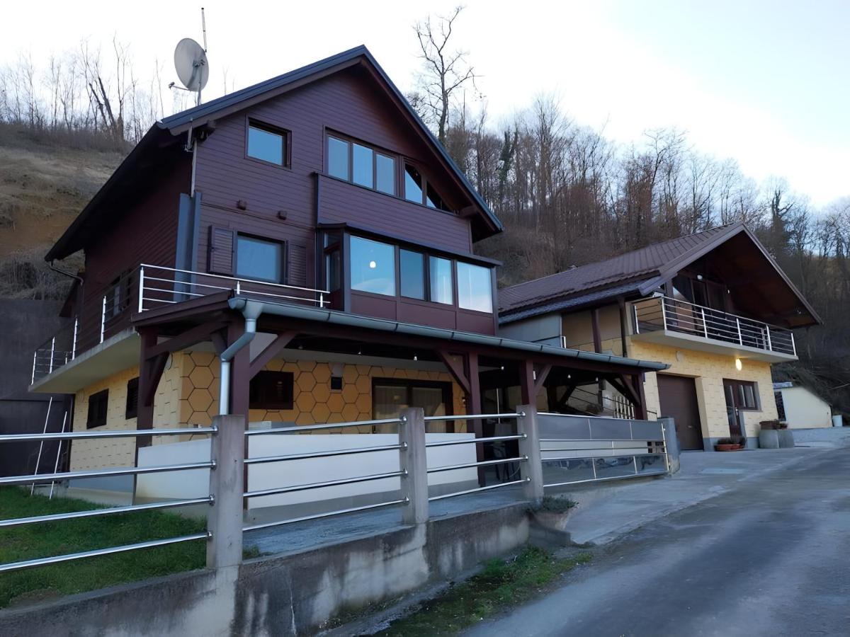 Holiday Home Ana with Sauna, Jacuzzi & Playground - B&B