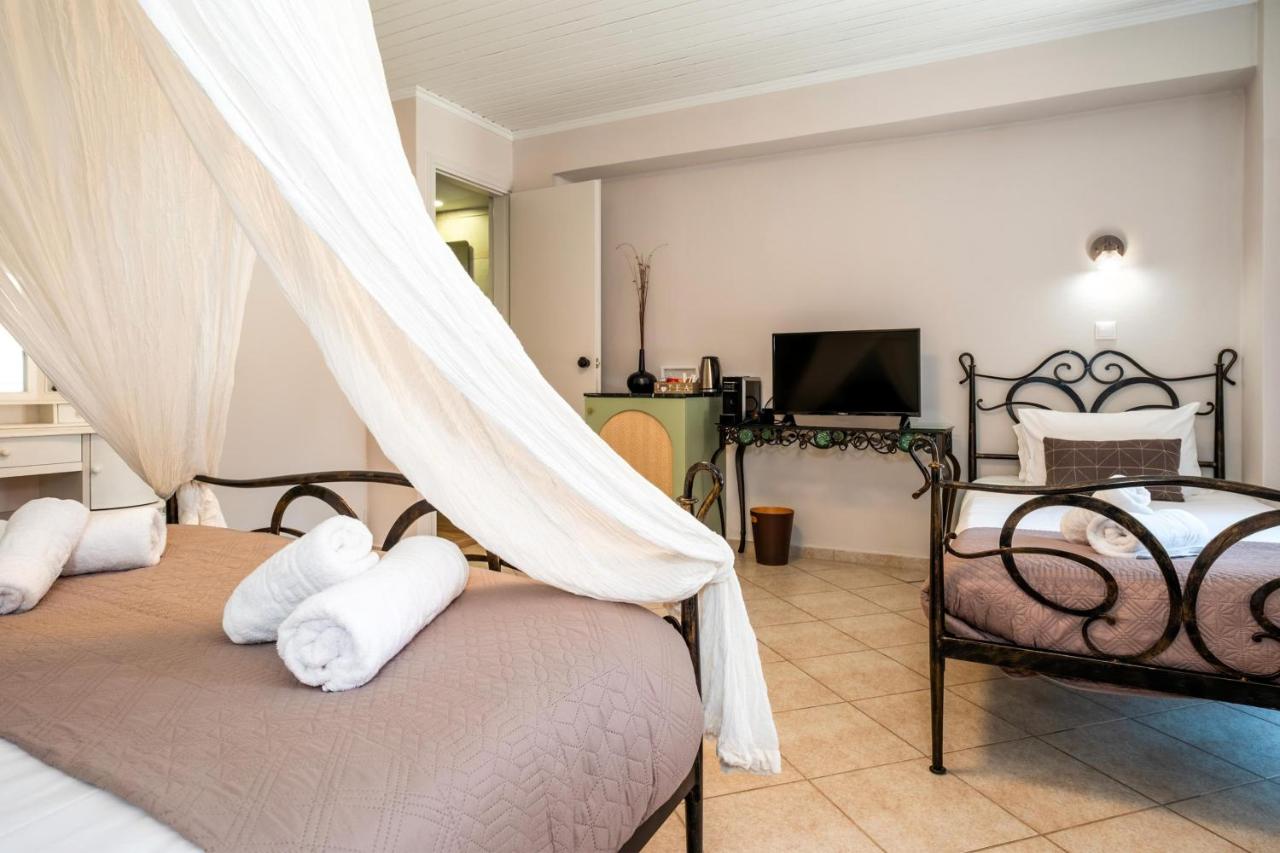 Triple Room (Agapi)