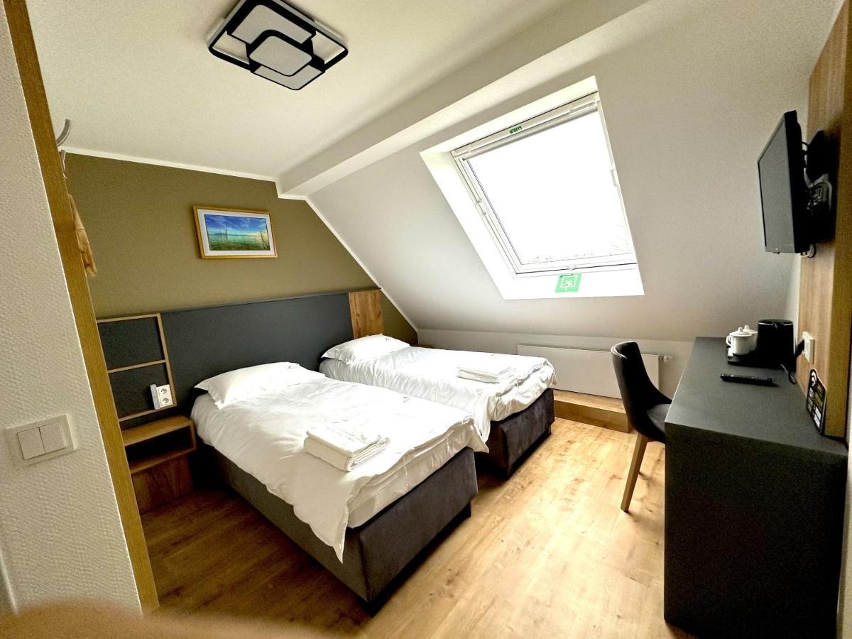 Triple Room with Shower
