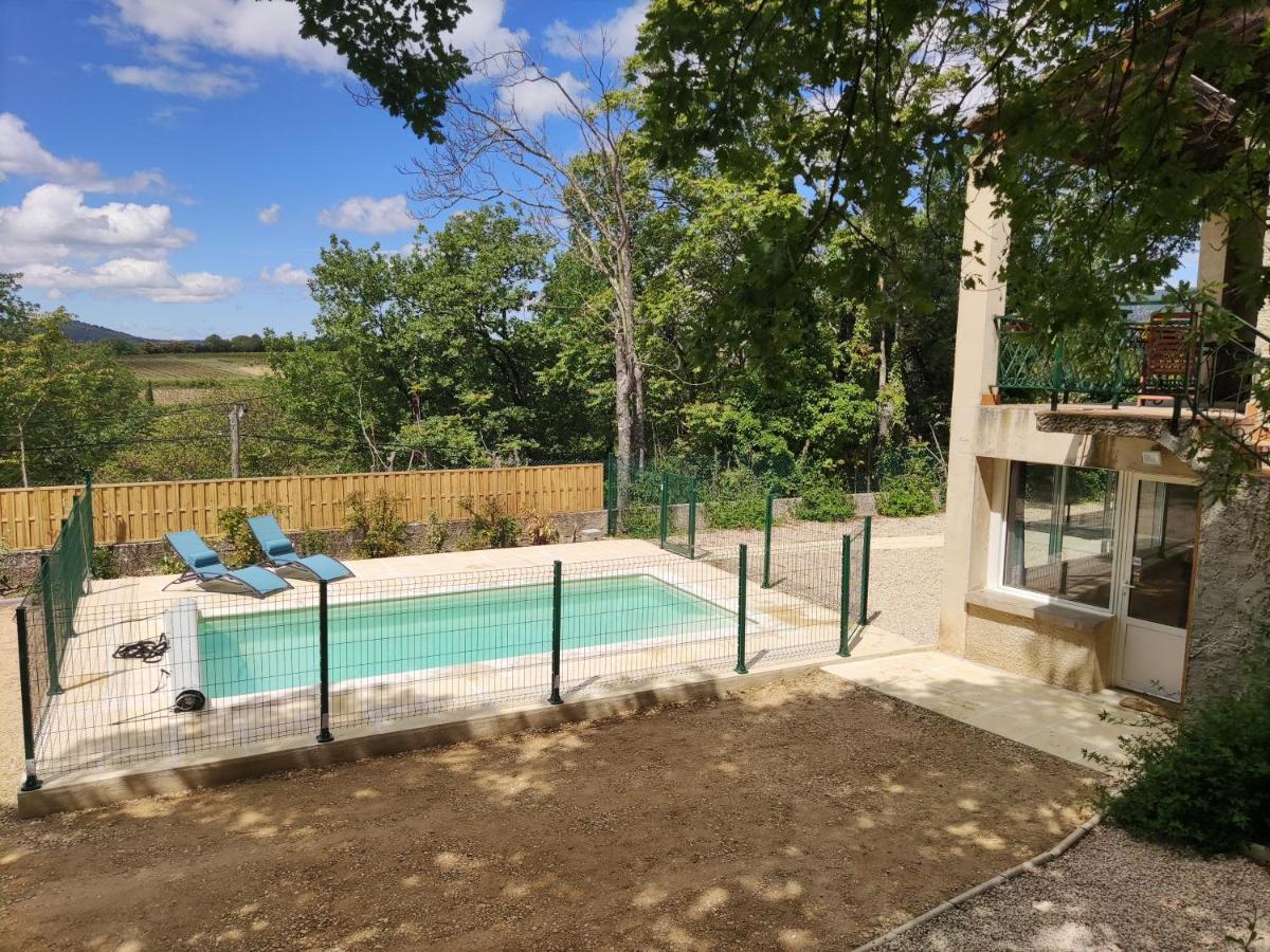 Maison confortable à Ansouis dans Le Luberon - B&B