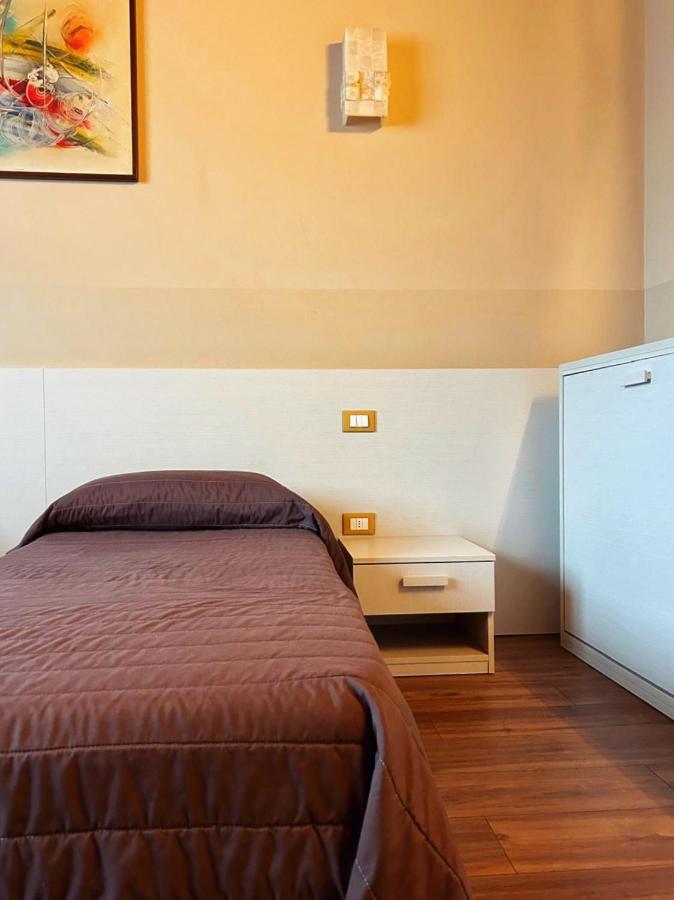 Single Room with Private Bathroom
