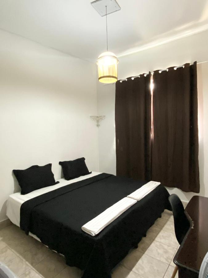 B&B Uberaba - Quarto de Solteiro Uberaba - Bed and Breakfast Uberaba