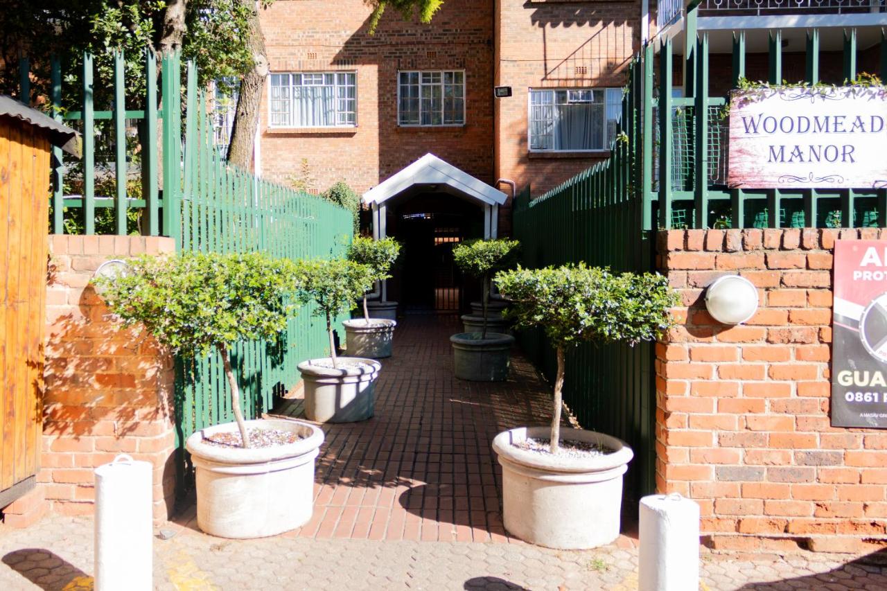 Lovely Spacious Two bedroom apartment - B&B Johannesburg