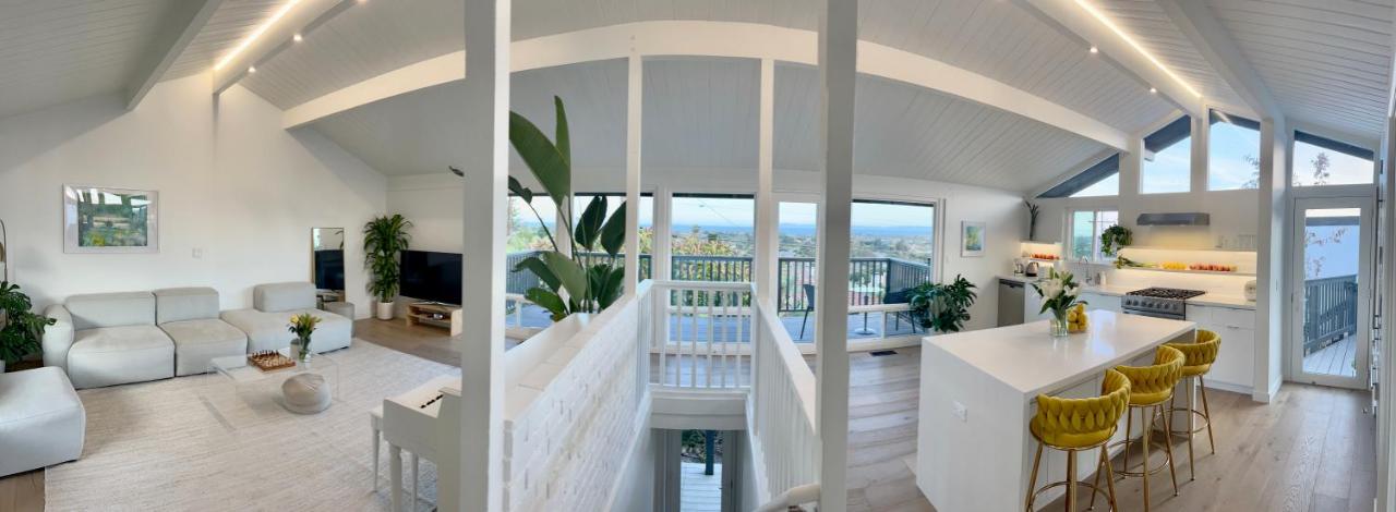 B&B Santa Barbara - New Listing -Luxury House on the Riviera , Modern Design, and Panoramic Ocean -30 day Minimum - Bed and Breakfast Santa Barbara