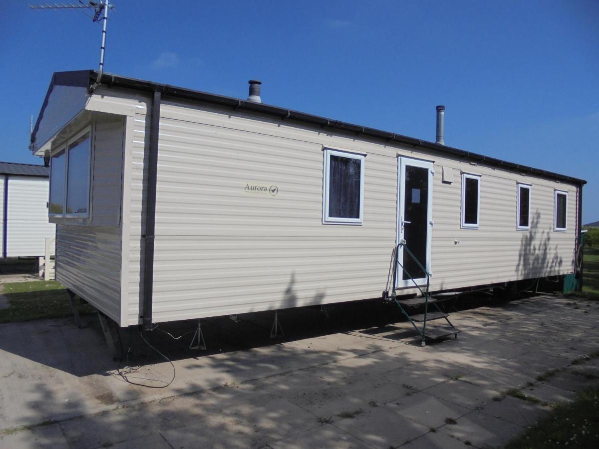 B&B Mablethorpe - The Grange Aurora 6 Berth 3 bedroom Panel Heated - Bed and Breakfast Mablethorpe