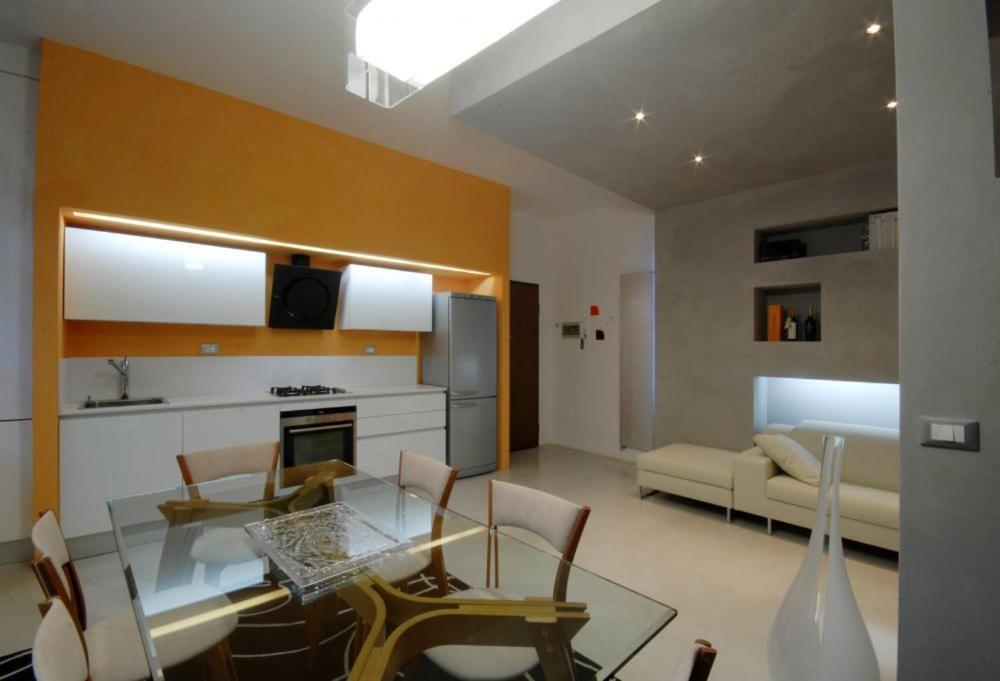 Lollo Apartment - B&B Mantova