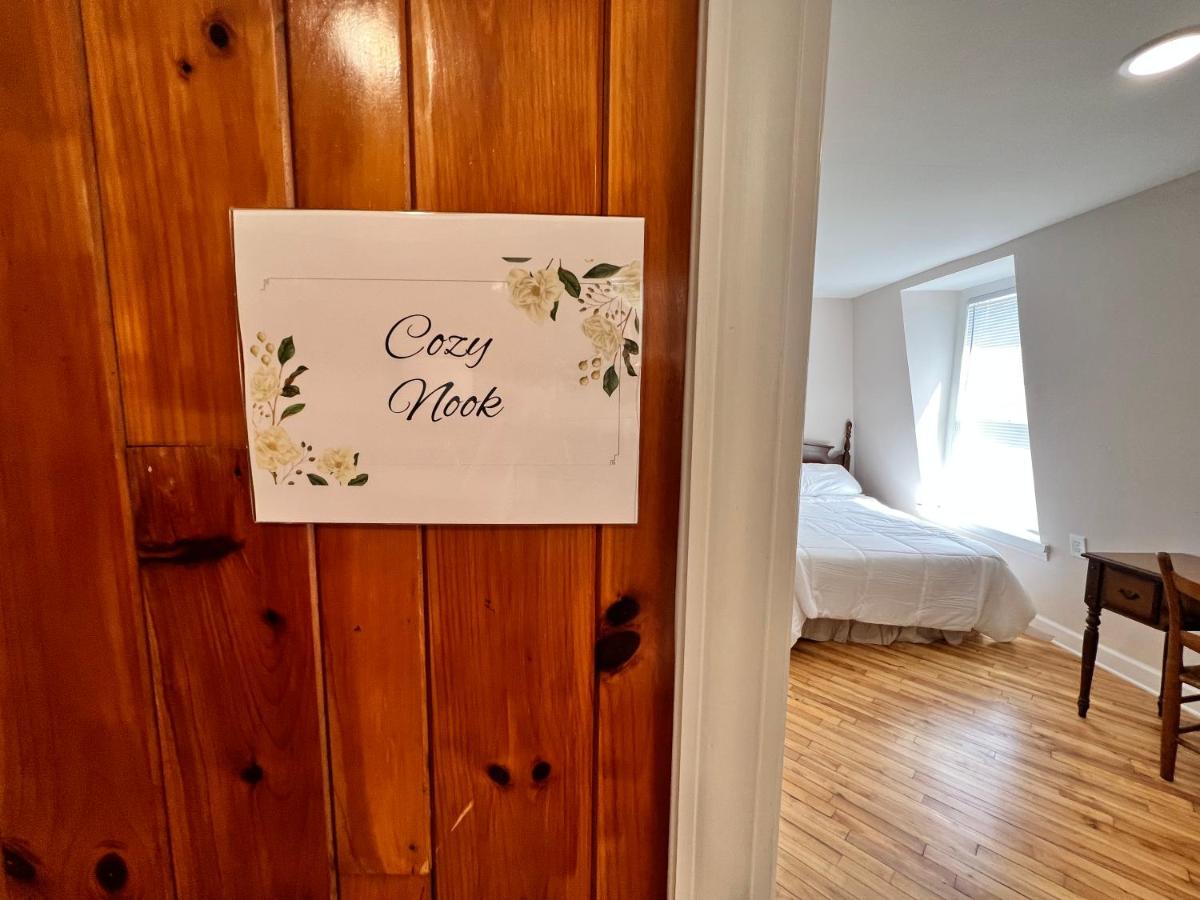 Queen Room with Garden View