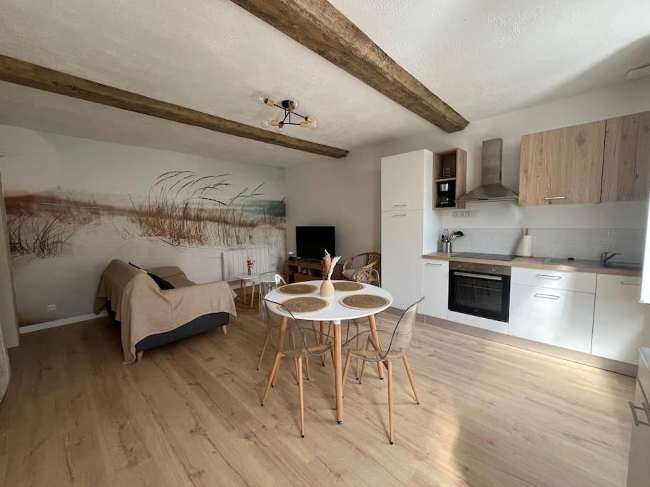 Le Petit Portais - Ferienwohnung Port-en-Bessin-Huppain