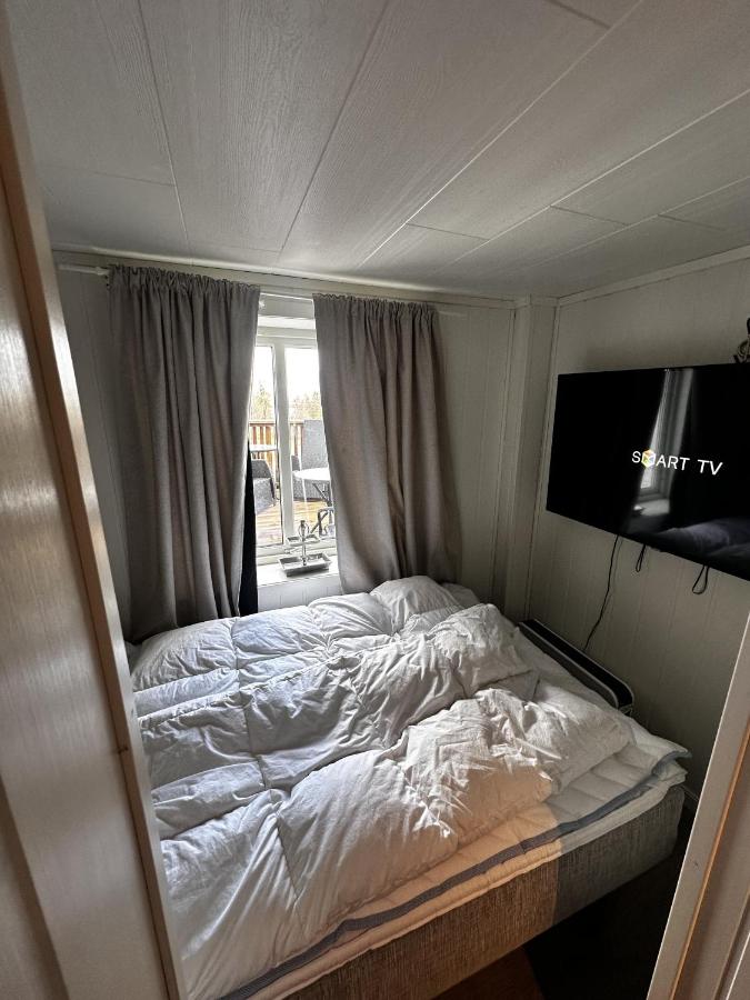 B&B Sørvågen - KB Basement Apartment - Bed and Breakfast Sørvågen