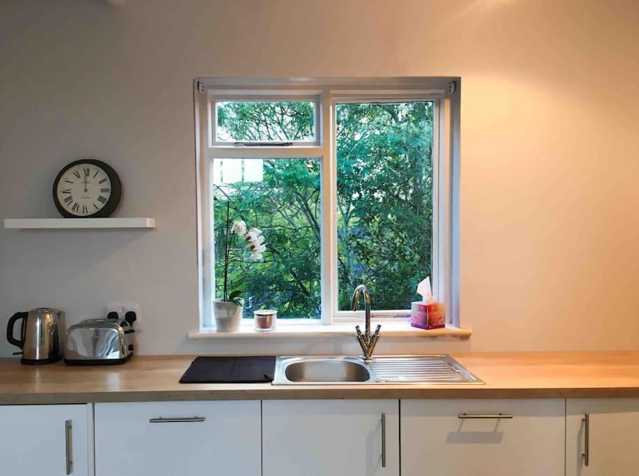 Beautiful & Cosy apartment in centre of Winchester - B&B