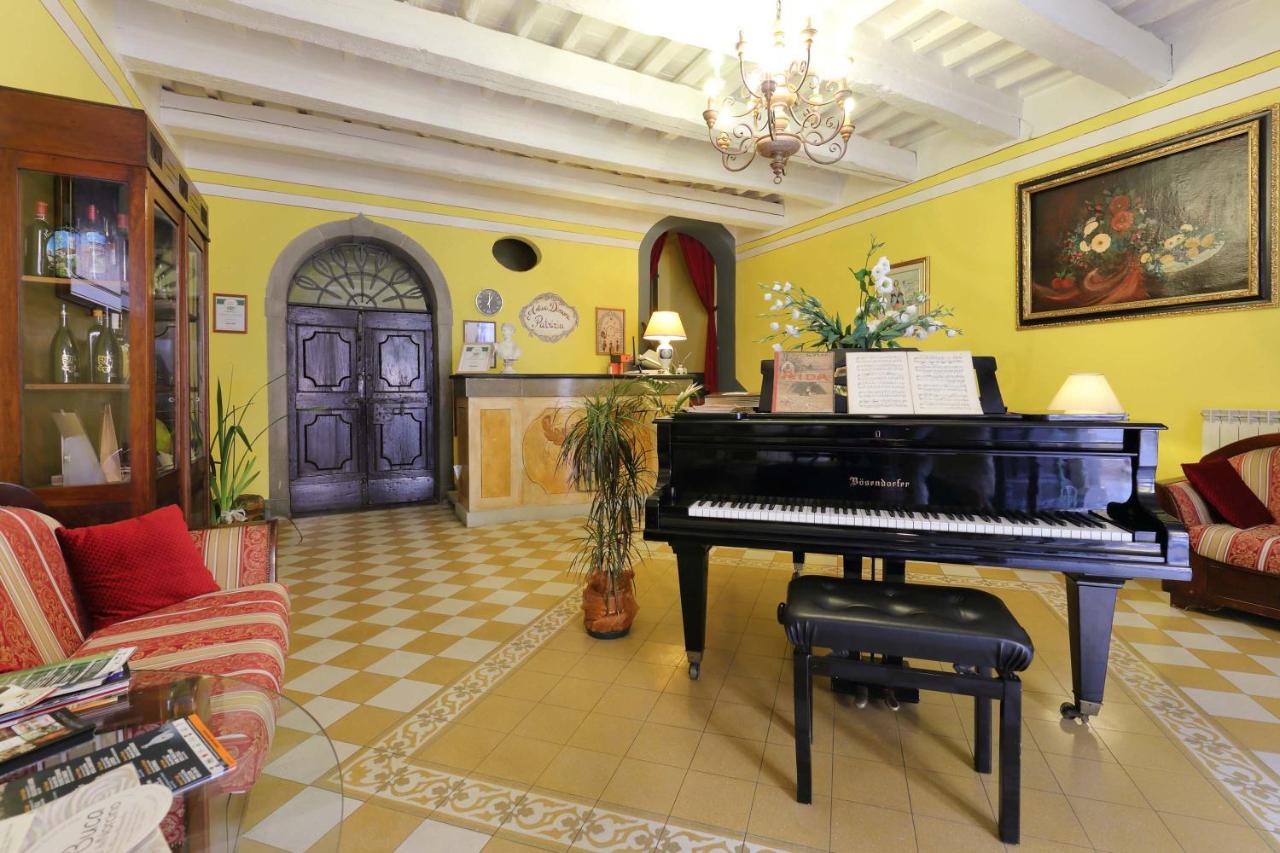 B&B Montecarlo - Antica Dimora Patrizia - Bed and Breakfast Montecarlo