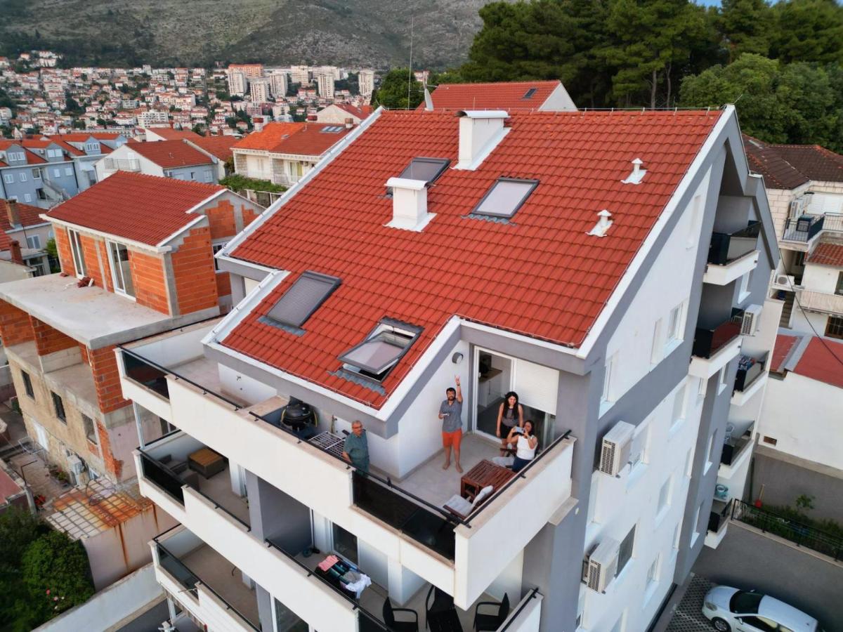 Apartments Mak & Lux - sea & sunset top view - B&B Ragusa