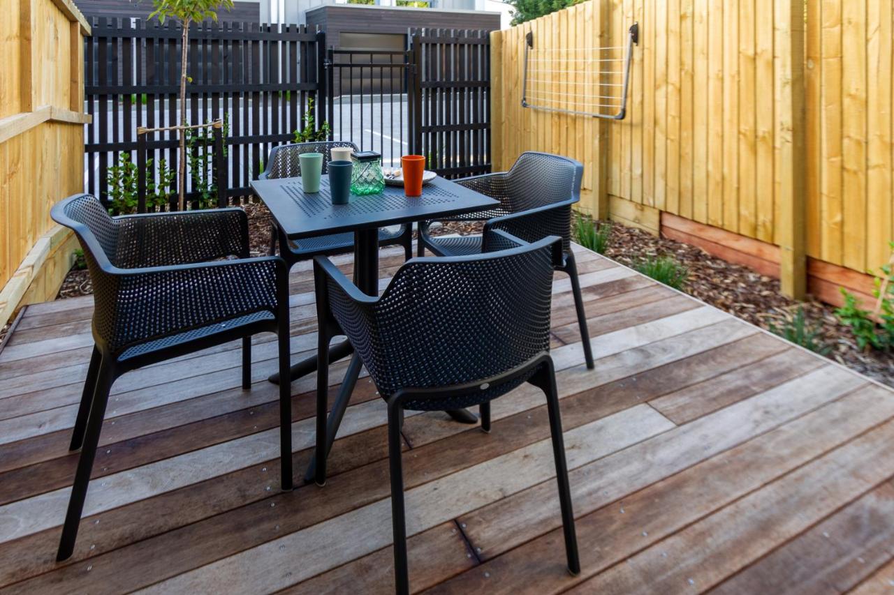 City Lights Retreat with Carpark 2 Bed 2 Bath - B&B Christchurch