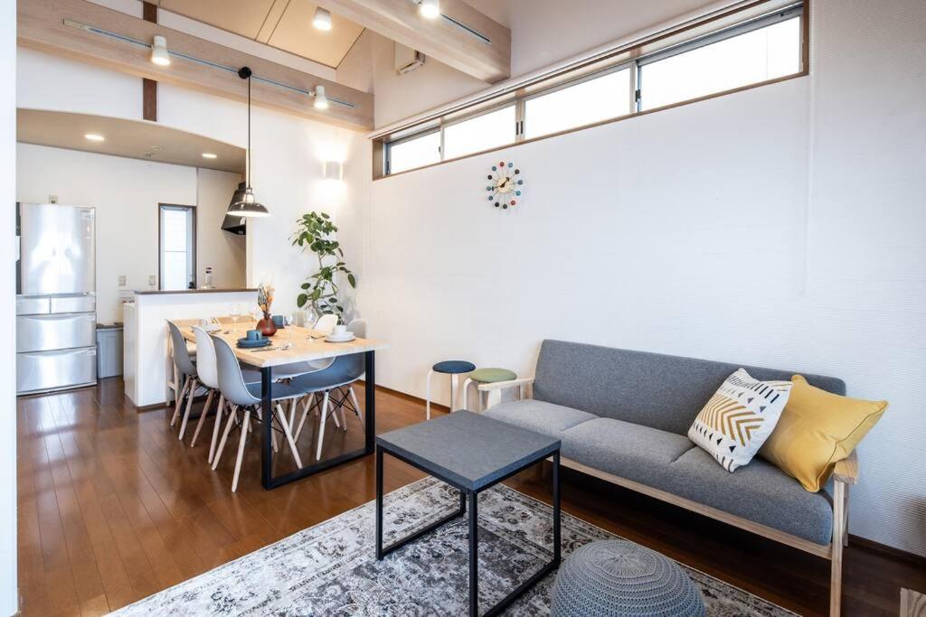 【1組限定貸切宿】zawazawa -private guest house- - B&B Kanazawa