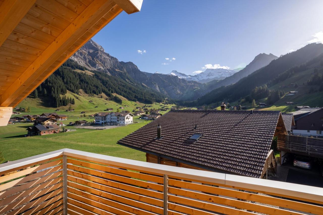 Chuenislodge2- zwei Balkone, gemütlicher Kamin, top Aussicht - B&B