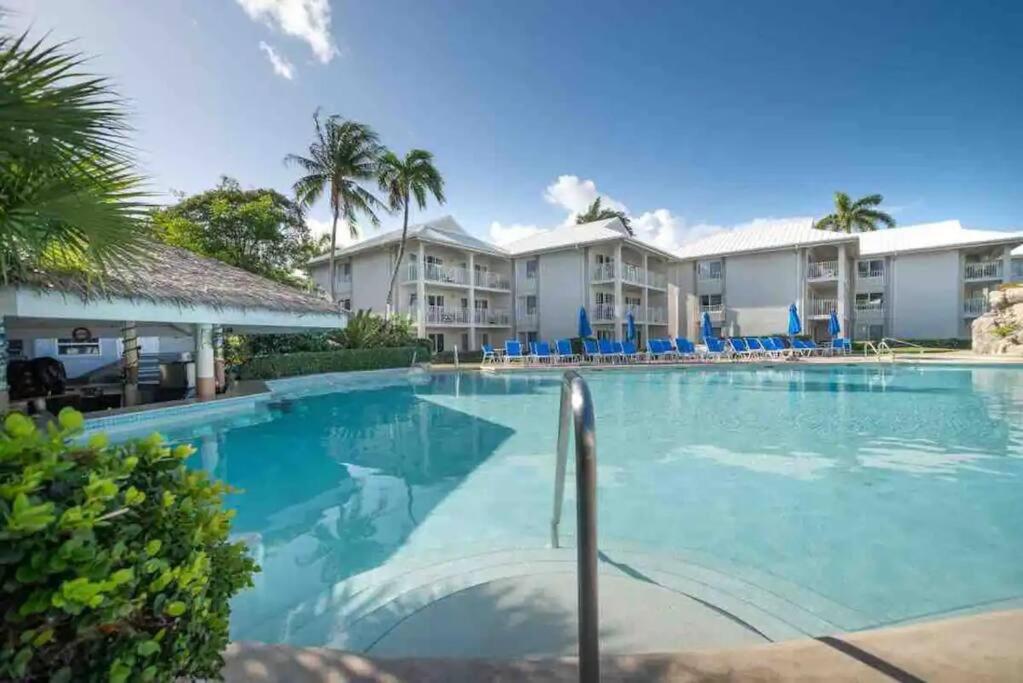 Sunset Cove - Condo 314 - Bed and Breakfast Georgetown