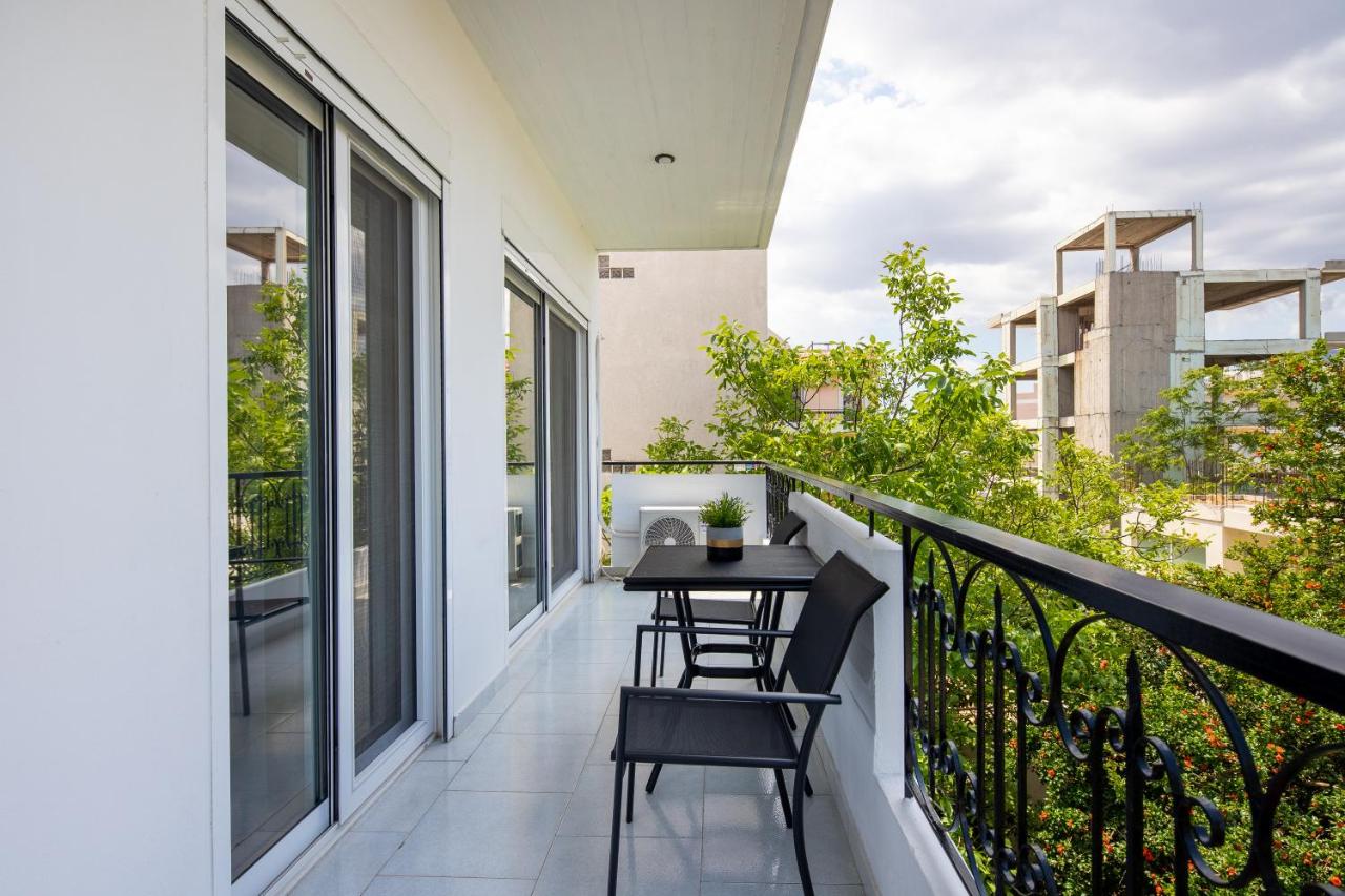 Boutique Studios near Airport - Ferienwohnung