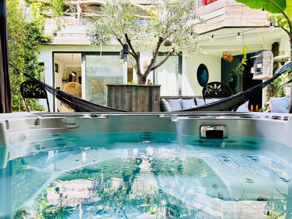 Maison -Jacuzzi -Patio -330M2 - B&B