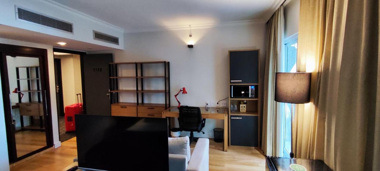 Deluxe King Studio