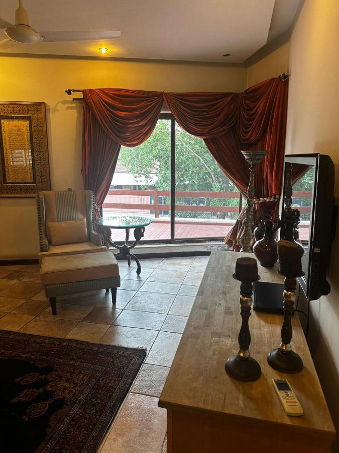 B&B Lahore - Mohenjo Daro x ZN Living - Bed and Breakfast Lahore