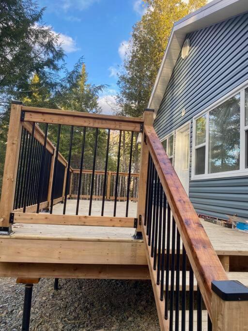 Blue Heron Cottage Oceanfront and Private trails - Chambres d’hôtes Waweig