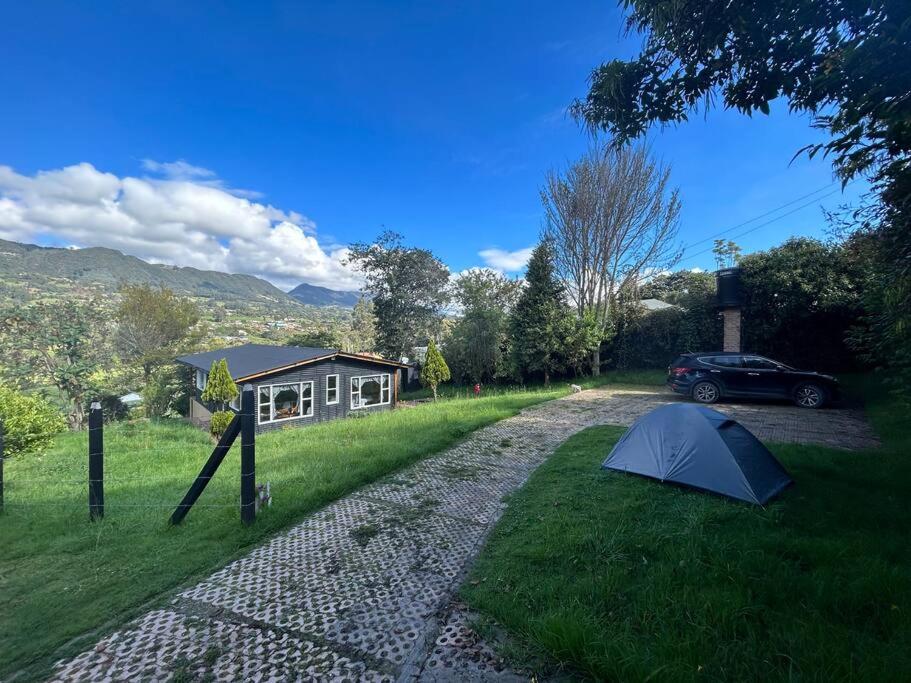 Hermosa Cabaña de campo Selah - Chambres d’hôtes