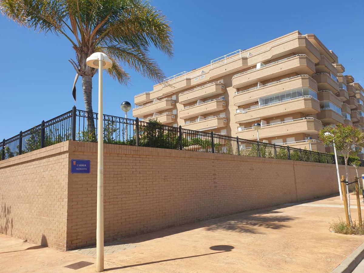 PlayaR83MED011 - B&B