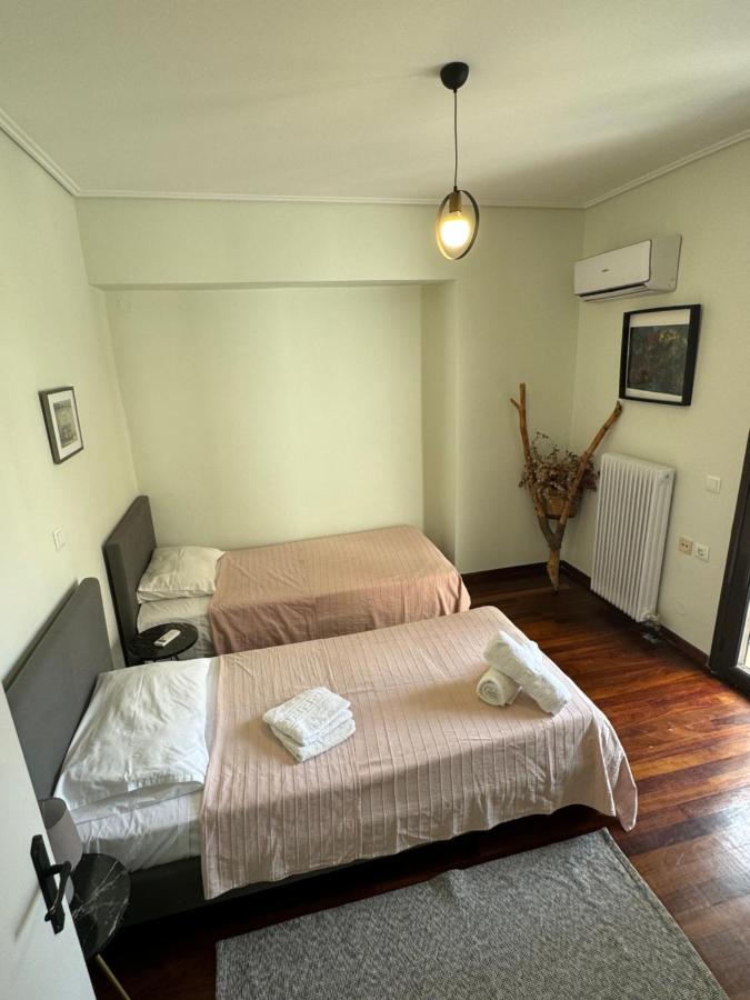 Athena's Sea View Apartment - B&B