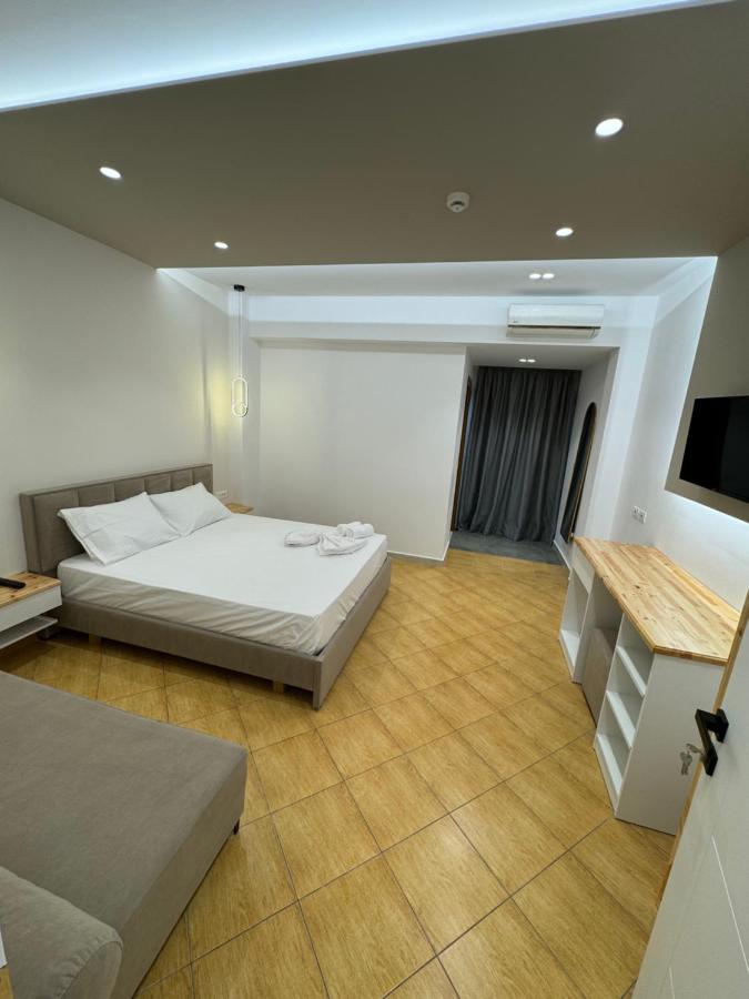 Villa "SeaSun" Ksamil - Bed and Breakfast
