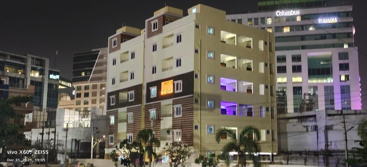 Cozy Corner #2BHK Near AIG & US Embassy gachibowli - Bed and Breakfast Haiderabad
