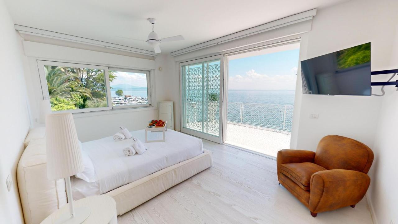 Villa Flora - Ferienwohnung Manerba del Garda