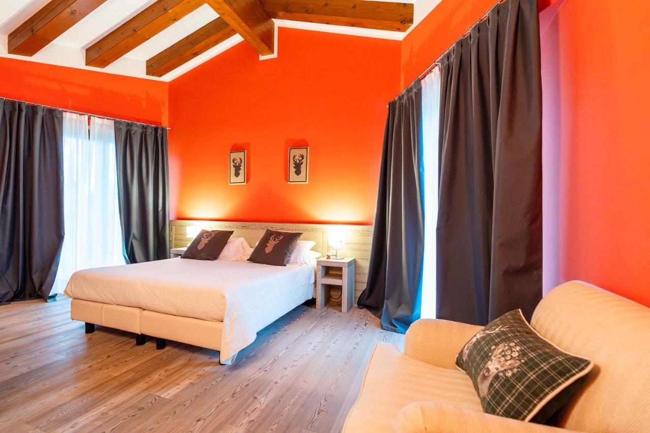 Deluxe Doppel-/Zweibettzimmer mit Balkon