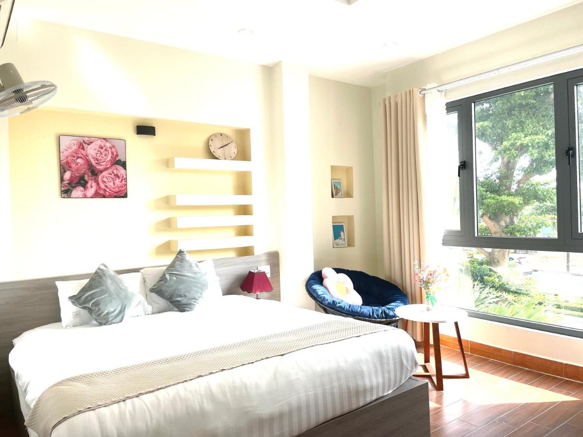 Khách sạn Sinh Hiền