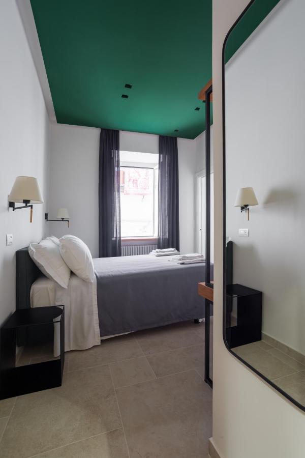 Chambre Double ou Lits Jumeaux avec Salle de Bains Privative