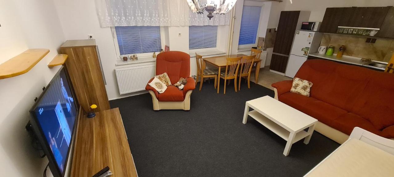 Lhotka 22 Kopeček - B&B