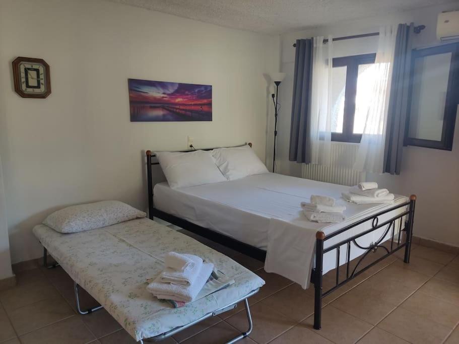 Παραθαλάσσιο σπίτι 400μ. από τη θάλασσα! - Chambres d’hôtes Kanáli