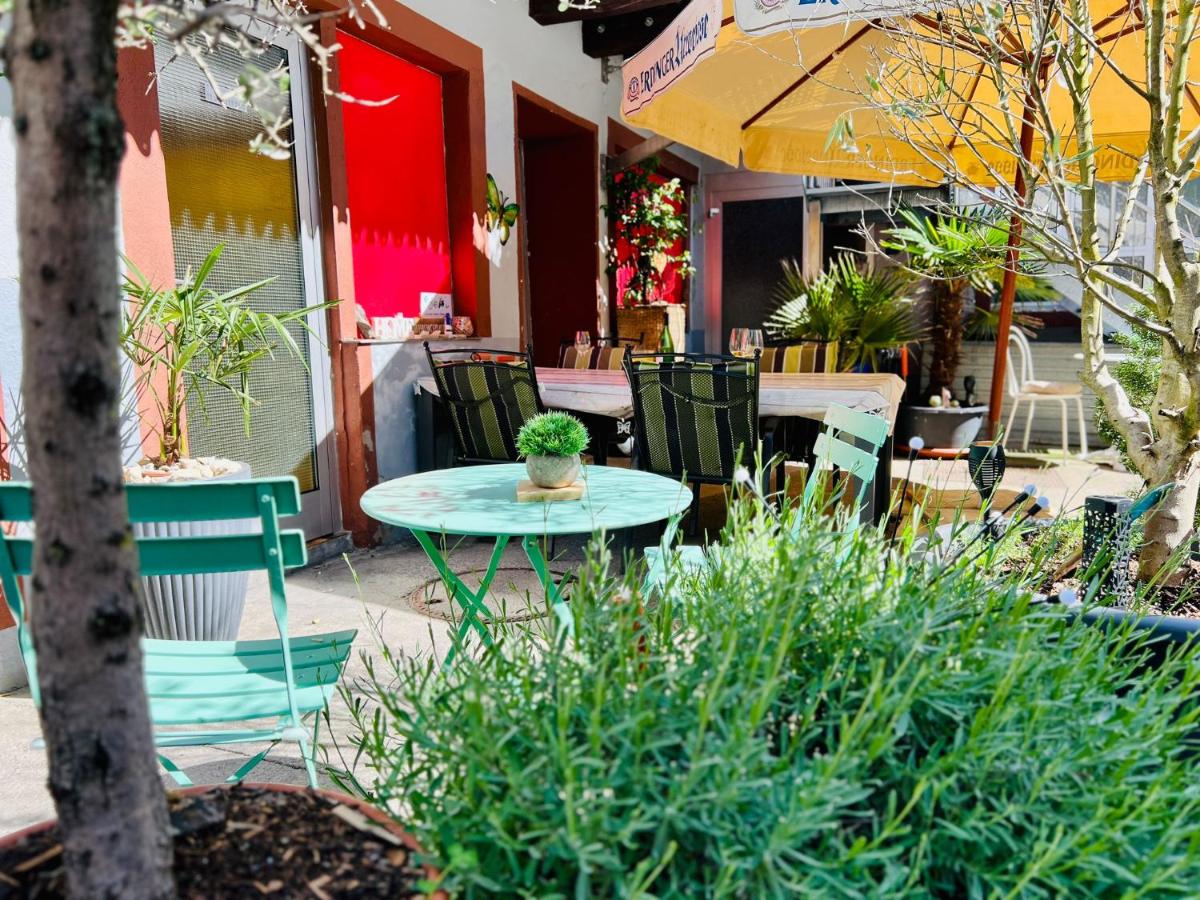 Ferienwohnung Luna -3 Schlafzimmer, Waschmaschine, Küche, WLAN, ca 15 Min bis zum Europa Park, - Ferienwohnung