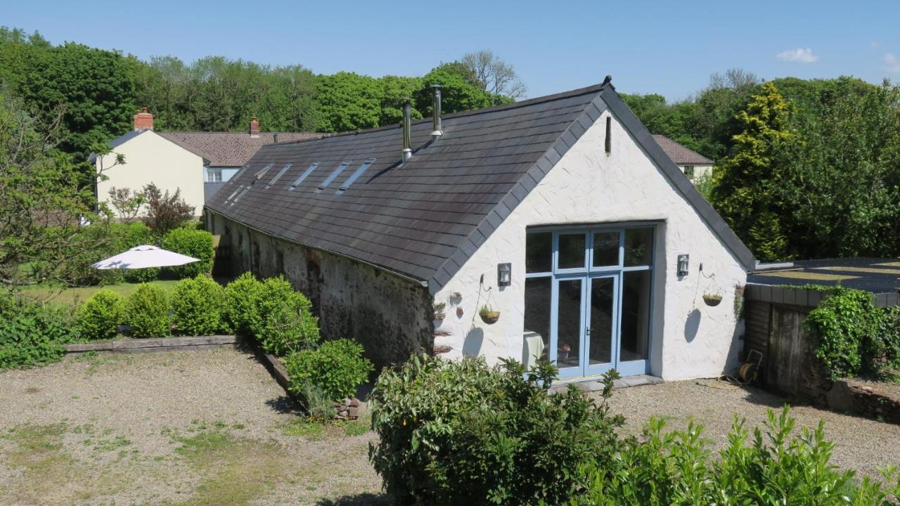 B&B Pembroke - The Old Cowshed - Bed and Breakfast Pembroke