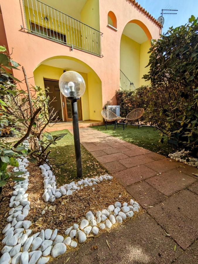 Olivastro Apartment Murta Maria - B&B