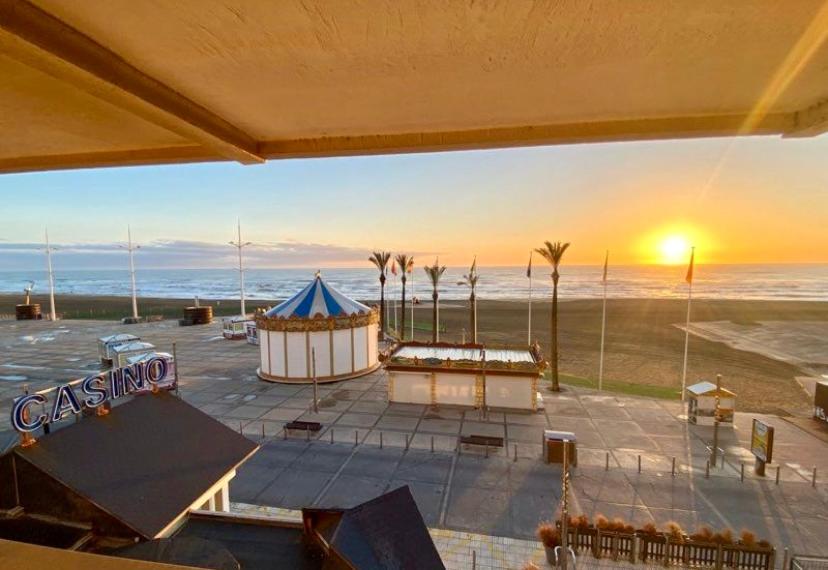 Appartement magnifique VUE MER Canet plage - B&B