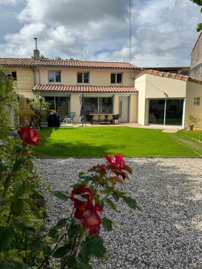 Logis Lavergne Neac Saint-Emilion - B&B