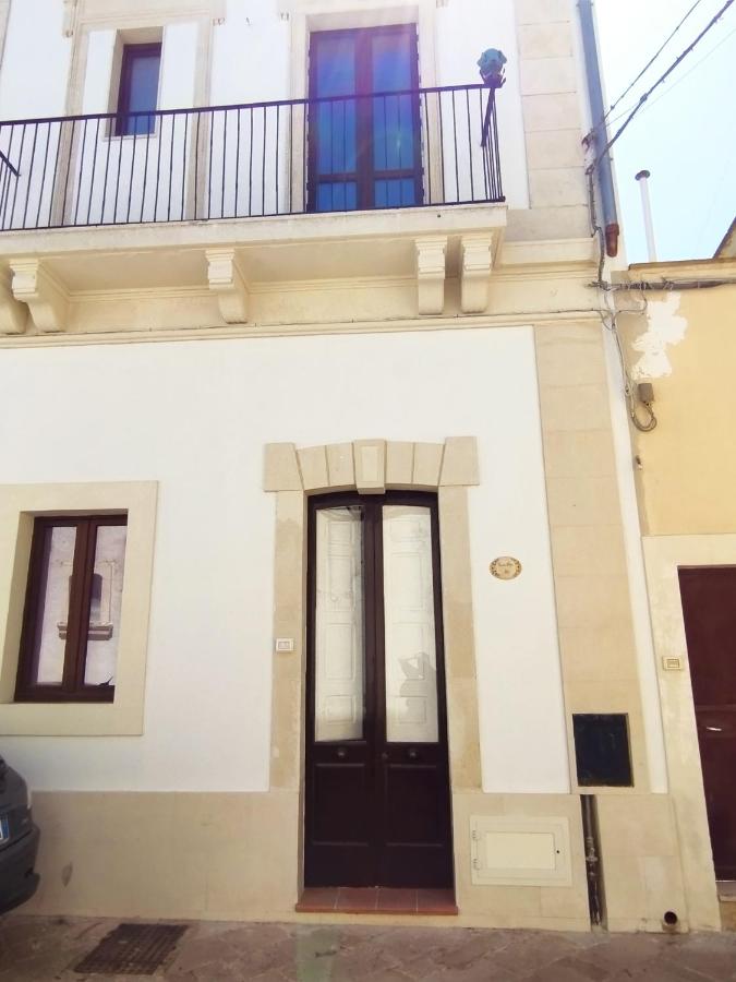 Casetta nel borgo Panta Rhei - B&B