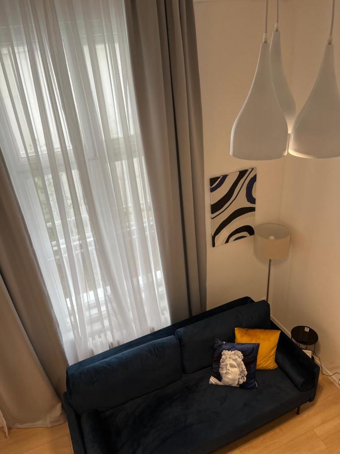 Mina Luxury Suite 2 - Bed and Breakfast Belgrado