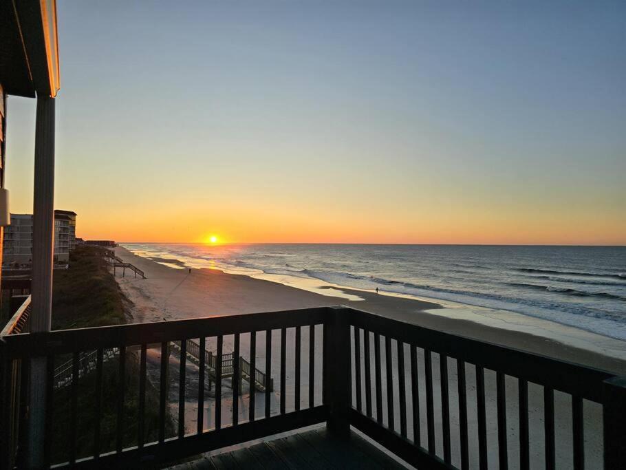 Oceanfront Pool Balcony at Ospreys Nest in North Topsail Beach - B&B