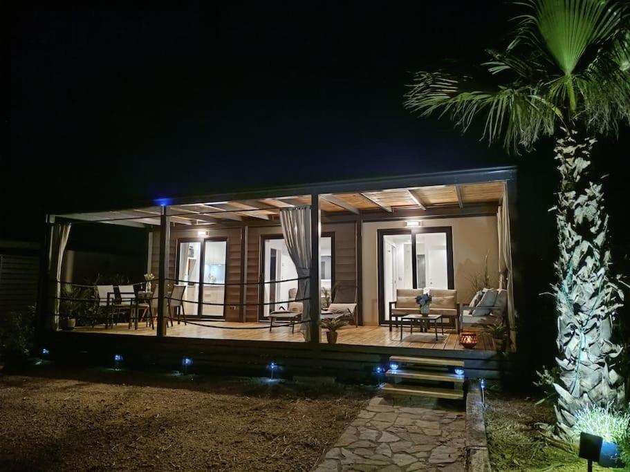 Zen Zone Spirit premium mobile home - Chambres d’hôtes Kolan