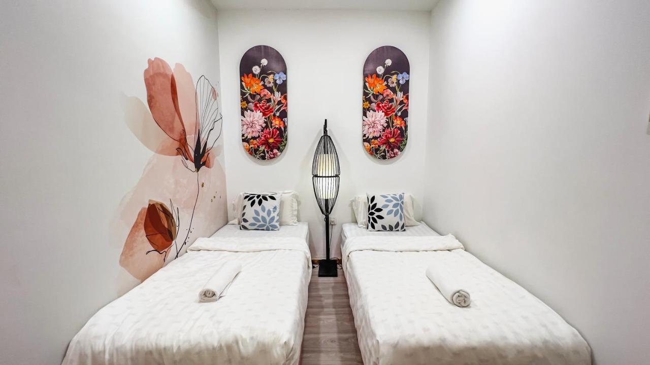 Cozy Comfy Designer Home Mount Austin JB 5 Pax - B&B Johor Bahru