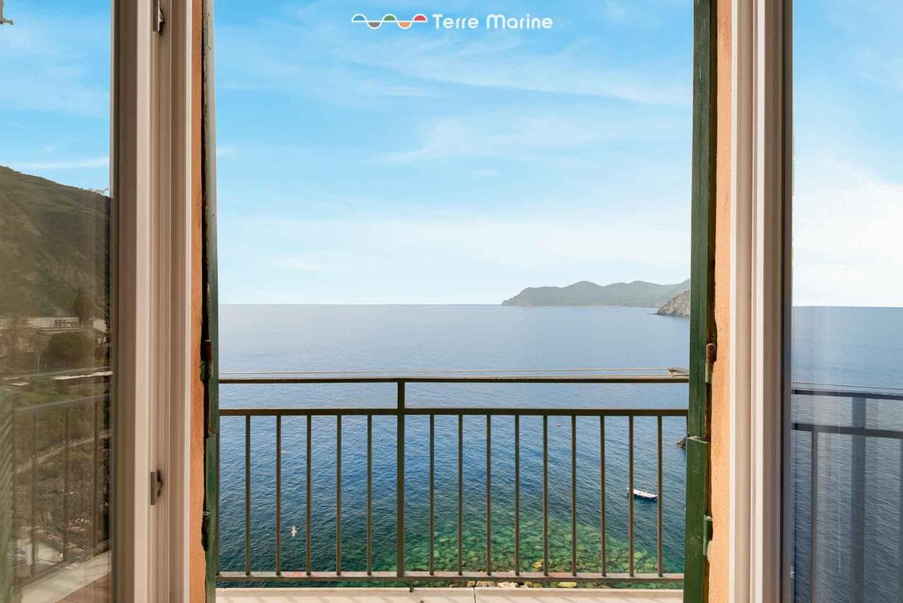 Oltremare, Terre Marine - B&B Manarola