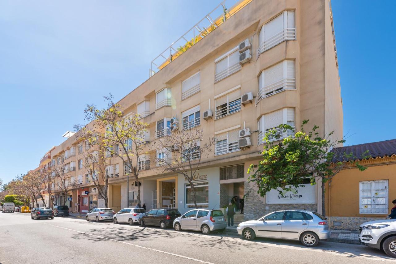 WintowinRentals 1ª Linea de Playa, Parking y WIFI - B&B