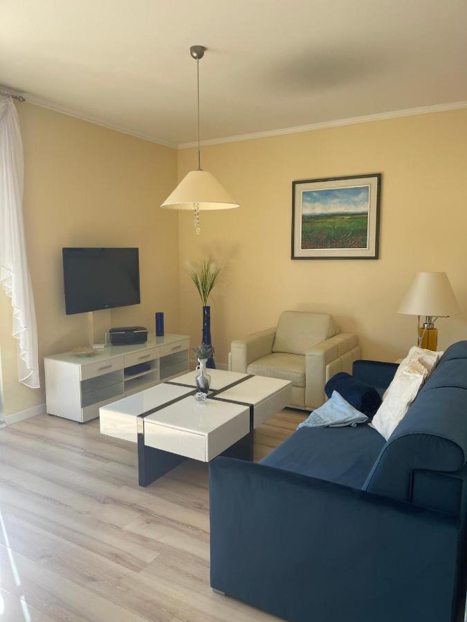 Lisa Apartament - B&B