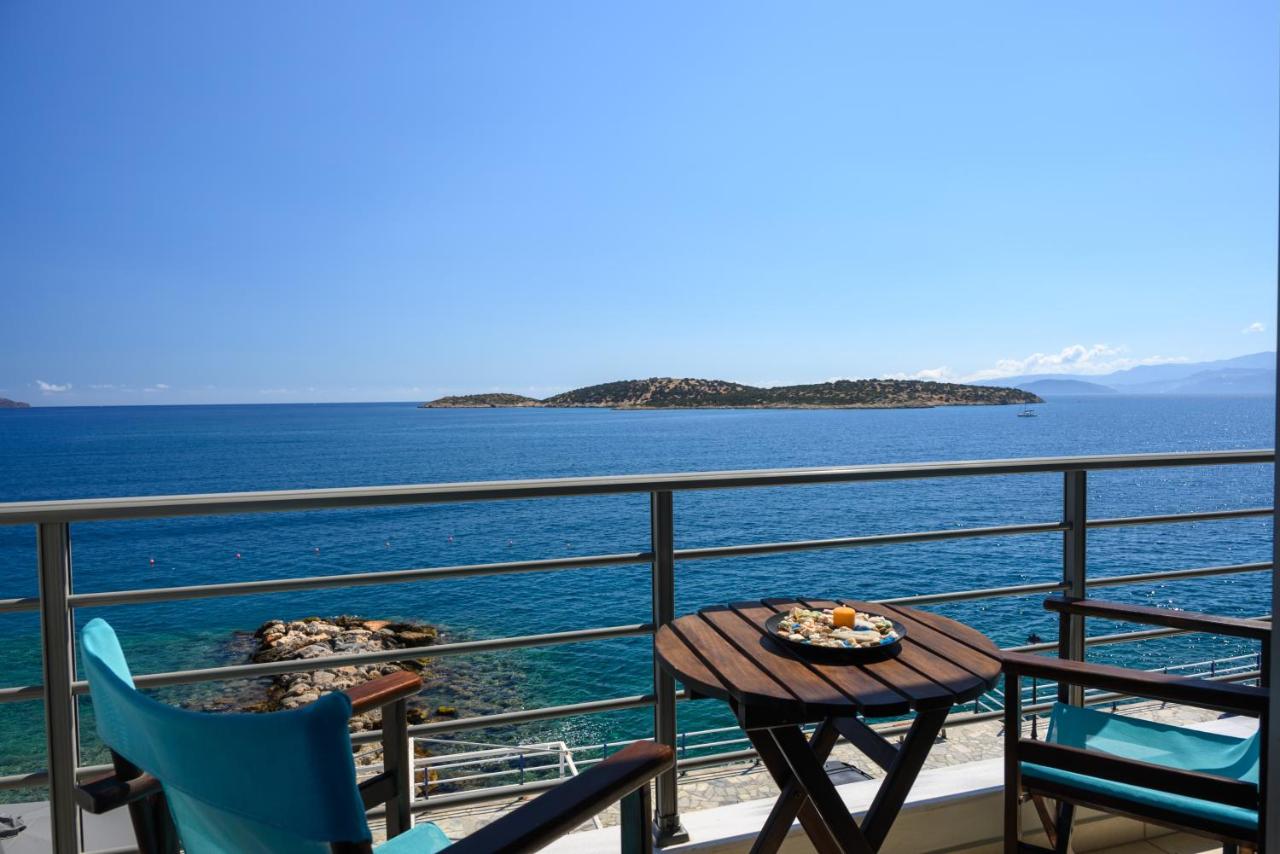 Studio with Sea View